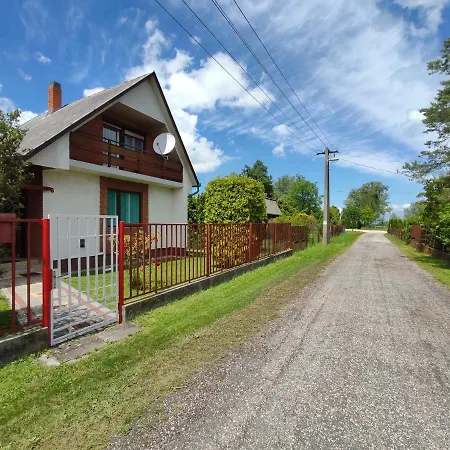Vakantiehuis Vitorlas Haus Balatonkeresztúr