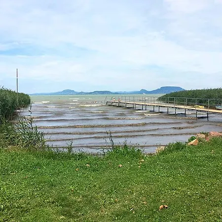 Vitorlas Haus Vakantiehuis Balatonkeresztúr